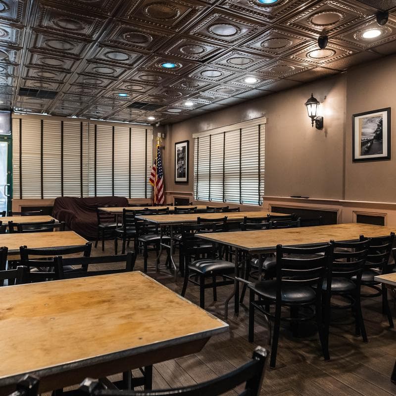 Dining room at Brooklyn's Finest Pizza
